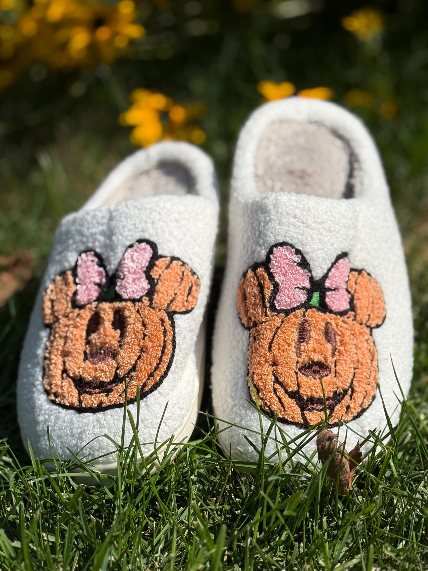 Minnie Pumpkin Slippers